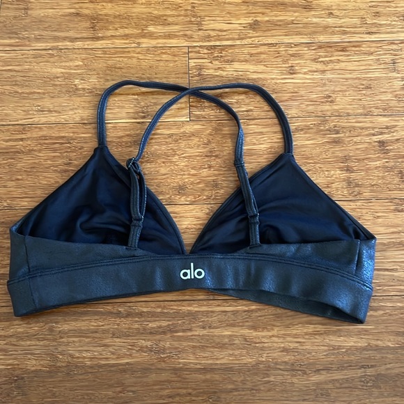 ALO yoga bra top - Picture 2 of 4